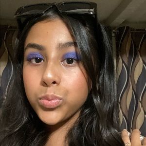 Meet your Posher, Lilly